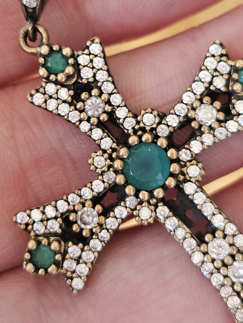 Vintage Two-Tone 925 Sterling Gold Emerald Green Stone Statement Cross Pendant - Picture 3 of 5